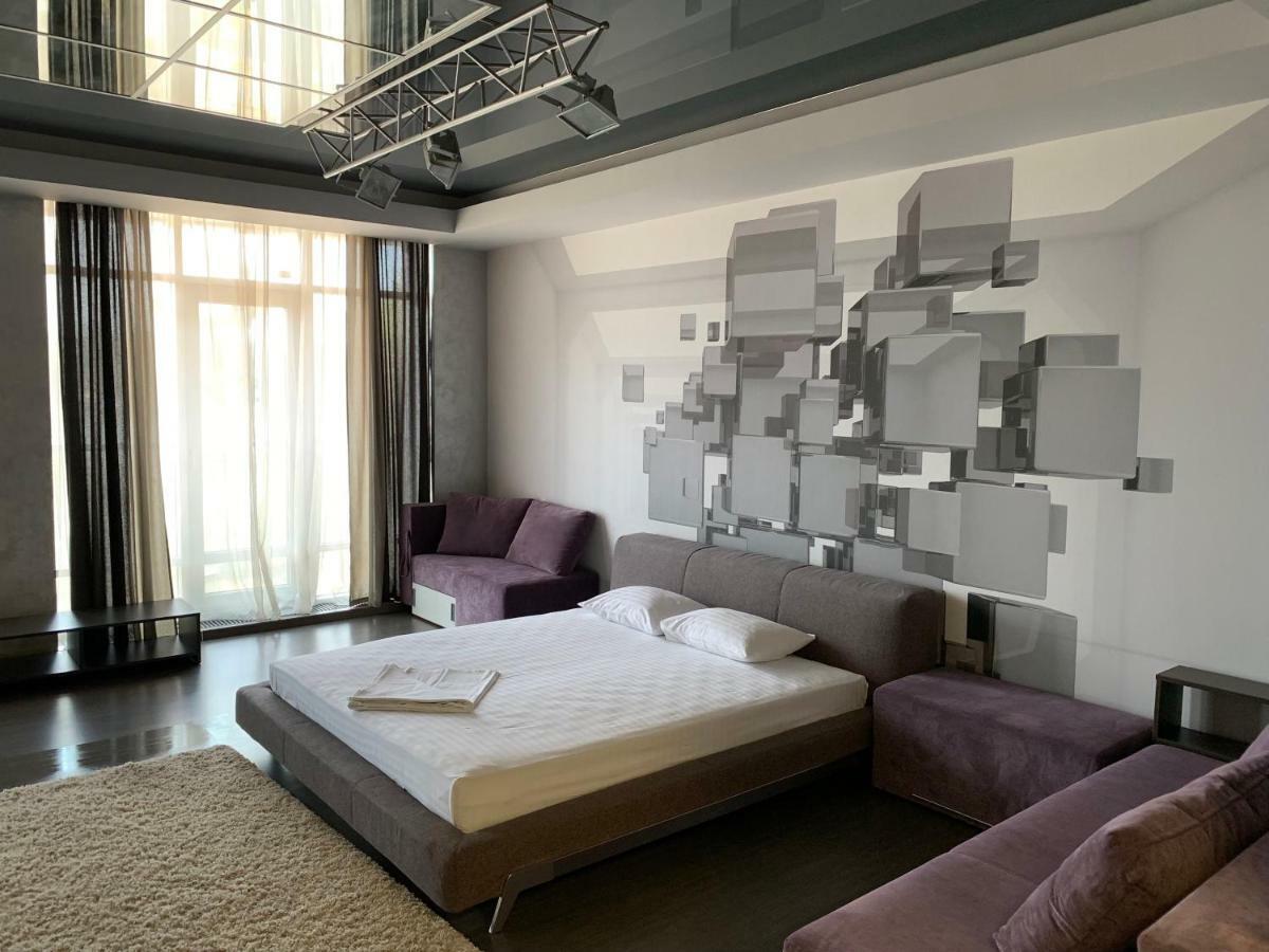 Apartments Raisy Okipnoi キエフ エクステリア 写真